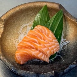 H4 ซาชิมิแซลมอน