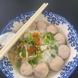 อโยธยาเตี๋ยวปั้นสด