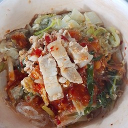 สุกี้แห้ง สามช้ัน