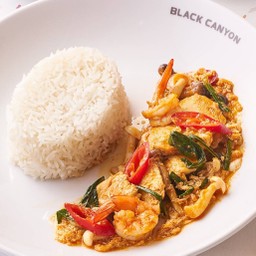 Stir-Fried Prawn and Chicken in Curry Powder with Rice