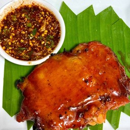 ไก่ย่างน้ำจิ้มแจ๋ว