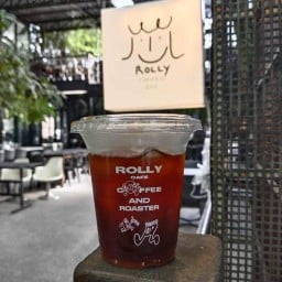 Rolly coffee and roaster bkk
