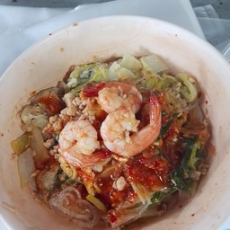 สุกี้แห้งกุ้ง