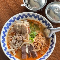 ซดจ้วด ก๋วยจั๊บญวน