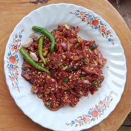 ลาบเนื้อ