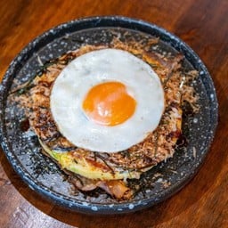 พิซซ่าญี่ปุ่น