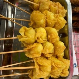 เกี๊ยวห่อไข่นกกระทา