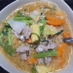 Eating food & beverage