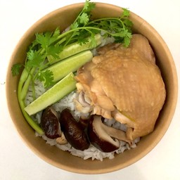 ข้าวไก่ตุ๋นเห็ดหอม ส่วนสะโพก-Rice Chicken Stew with fish sauce and thai herbs,鱼露泰国香料炖鸡