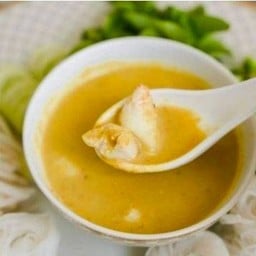 ขนมจีนน้ำยาปู ข้าวผัดปู สาขาระนองซิฟู้ด ขนมจีนน้ำยาปู ข้าวผัดปู สาขาระนองซิฟู้ด