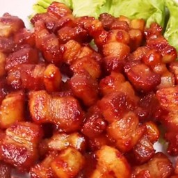 หมูสามชั้นทอดน้ำปลา