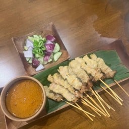 หมูสะเต๊ะ 8 ไม้