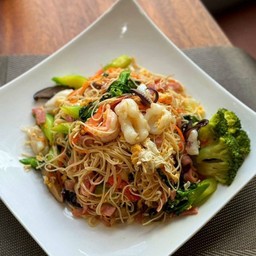 ผัดหมี่ฮ่องกง