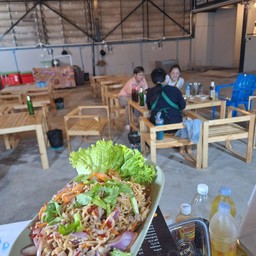 มาม่าหมูสับ