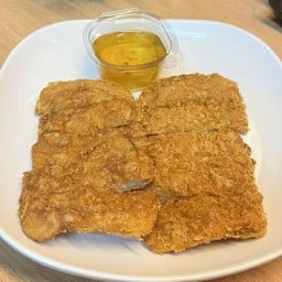 ปลาแผ่นทอด