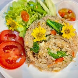 ข้าวผัดหมู