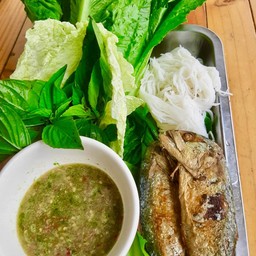 เมี่ยงปลาทูทอด