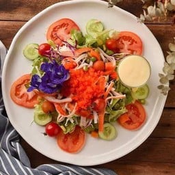 สลัดปูอัดไข่กุ้ง