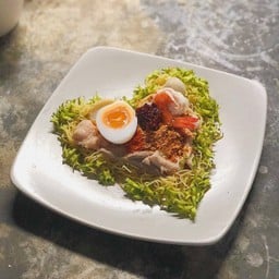 พญาสุกรนอนในสวนพลู