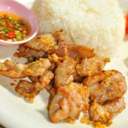 เจ้ามุก อาหารตามสั่ง (หอการค้า)