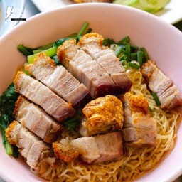 บะหมี่เกี๊ยวอวบ