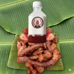 หมูแดดเดียวทอด+นมสดสตรอเบอร์รี่