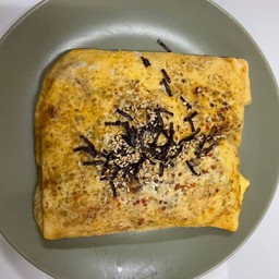 มาม่าเผ็ดเกาหลีห่อไข่