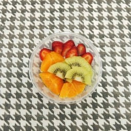 Y&B ชุดผลไม้รวม เลือกผลไม้ได้ 3 อย่าง ( Box-S)+น้ำผึ้ง