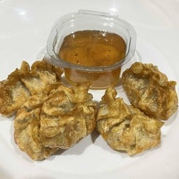 เกี๊ยวไก่ทอด