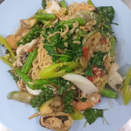 ร้านโชคอนันต์