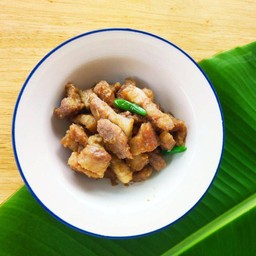 หมูผัดเคย(ผัดกะปิ)