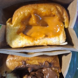 ปังกลมสัขยาชาไทย