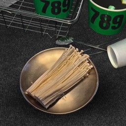 เห็ดเข็มทอง