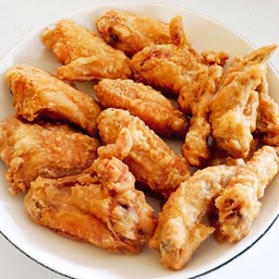 ปีกไก่ทอดน้ำปลา ชุดใหญ่