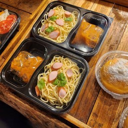 เบอร์เกอร์บ้านตอง เบอร์เกอร์บ้านตองสาขา 1