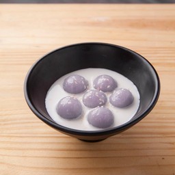 บัวลอยไส้มันม่วง.