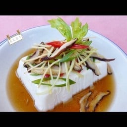 เต้าหู้อ่อนนึ่งซีอิ๊ว