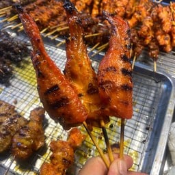 ปีกไก่ย่าง