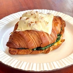 croissant spinach