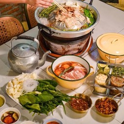 ชุดหมูเจียวเปิดใจ