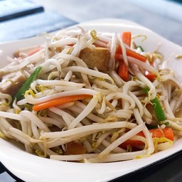 เต้าหู้ผัดถั่วงอก (กับข้าว)