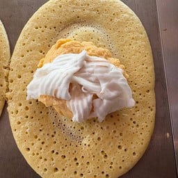 คัสตาร์ดครีม + มะพร้าว