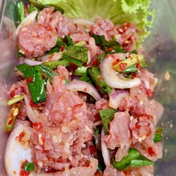 ยำแหนมหมู