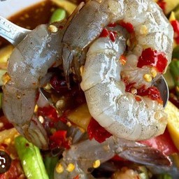 ตำกุ้งสด