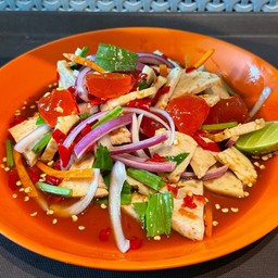 ยำหมูยอไข่แดงเค็ม