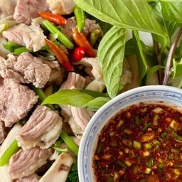 ลวกจิ้มรวม เนื้อ