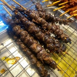 ม้ามไก่ย่าง