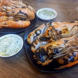กุ้งเผา 10 ตัวโล