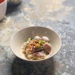 ก๋วยเตี๋ยวหมูแห้งซีอิ๋วหวาน(หมูแห้งซีอิ๋วหวาน)