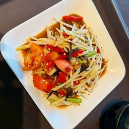 ตำปูปลาร้า (ปูนาดอง)